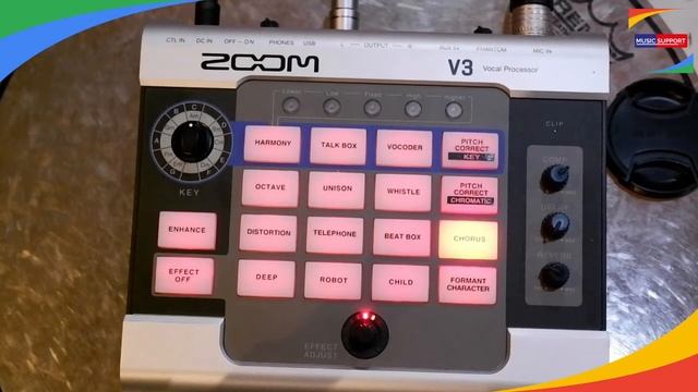 Zoom V3 vocal Processor смотреть онлайн