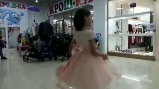 Платье нарядное на 1-5 лет всё размеры обзор от 05042018 смотреть онлайн