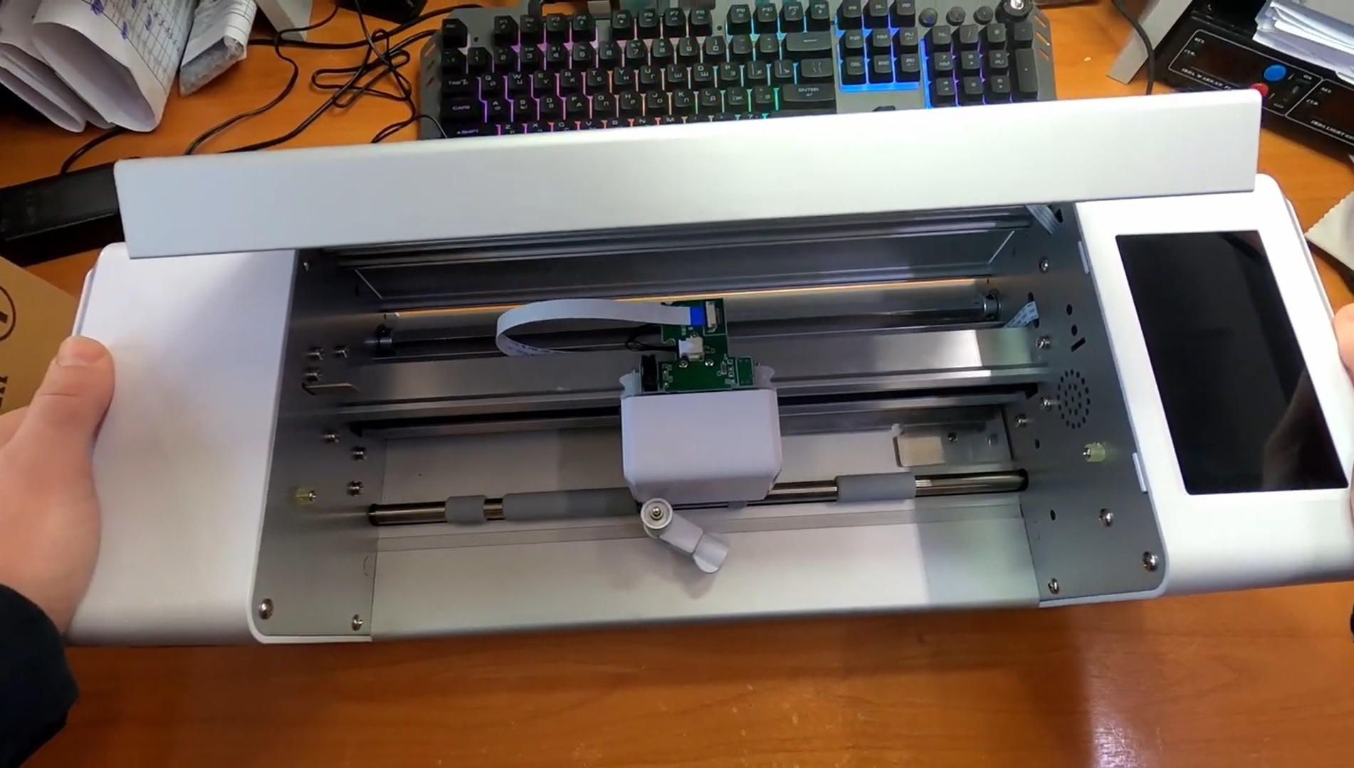 Настройка и обслуживание плоттера HOCO смотреть онлайн