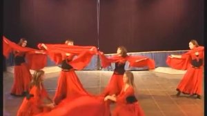 Танец красные маки