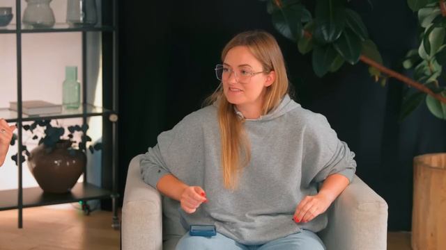 ШКОЛЬНЫЙ ВЫПУСК: сериал про тинейджеров, кто самый душный школьник и игра «Что? Где? Когда?»