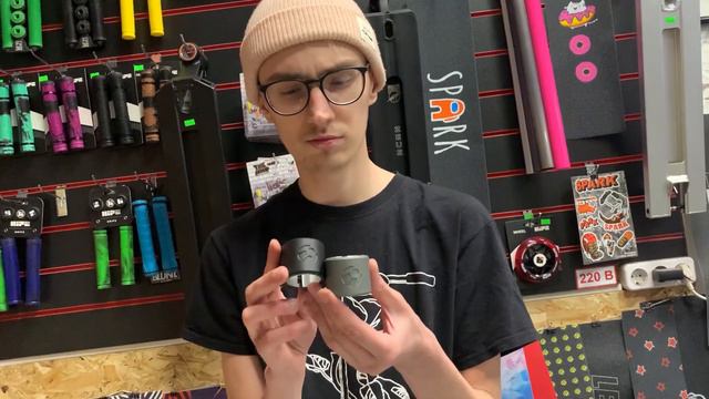 САМЫЙ ЛЕГКИЙ САМОКАТ для трюков КАСТОМ! смотреть онлайн