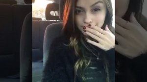 Vot kak nado streljat glazkami Uchites /Вот как надо стрелять глазками! Учитесь!)