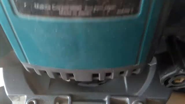 Выборка под тело замка китайским фрезером Makita rp2301fc смотреть онлайн