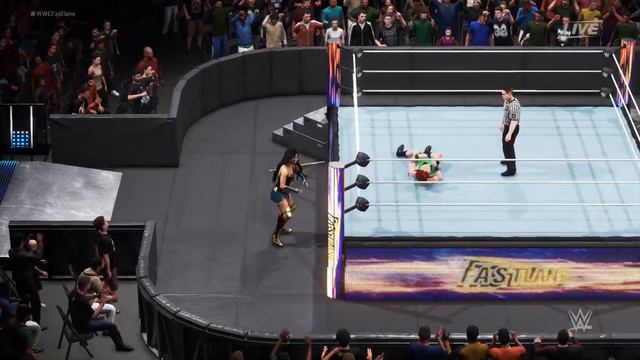 WWE 2K20 - Wonder Woman Vs. Poison Ivy - Royal Girl Fights 😍