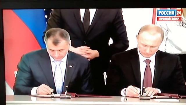 Подписание договора о принятии в РФ Крыма. смотреть онлайн