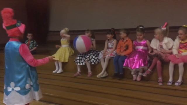 Выпускной детского сада в клубе С.М.Кирова. Пермь смотреть онлайн