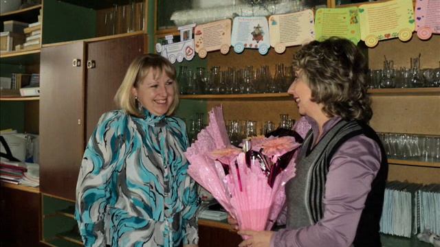 Для самой обаятельной и привлекательной смотреть онлайн