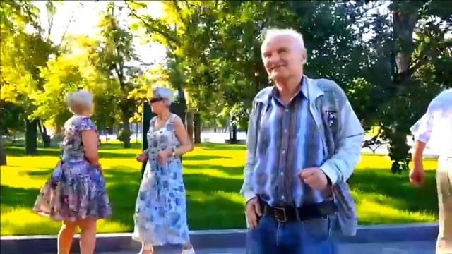 РОЗЛУК НЕ БУДЕ!!!ТАНЦЫ ВОЗЛЕ МАРКА БЕРНЕСА!!! смотреть онлайн