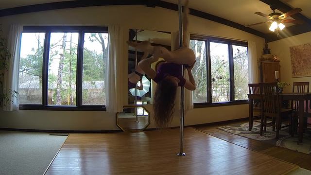 Why'd You Only Call Me When You're High? - Arctic Monkeys Pole Dance Freestyle смотреть онлайн