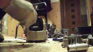 Замена поршневой на бензопиле Stihl MS 250 (часть 1)