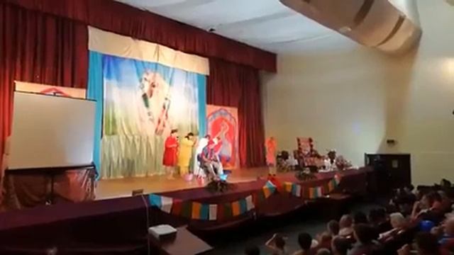 Постановка Гаджеты (по Мойдодыр)Режиссер Полина Оськина(Московский фестиваль Шри АдиШакти июнь 2017 смотреть онлайн