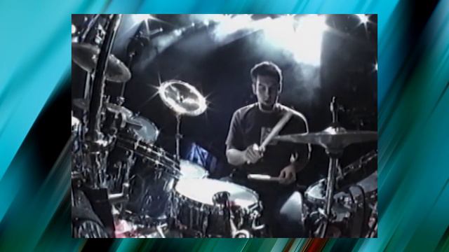 Linkin Park - Figure.09/From The Inside (Blood, Anger, Suffering Outro 2004) [STUDIO VERSION 2004] смотреть онлайн