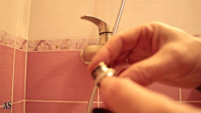 Как устранить течь гусака смесителя? смотреть онлайн