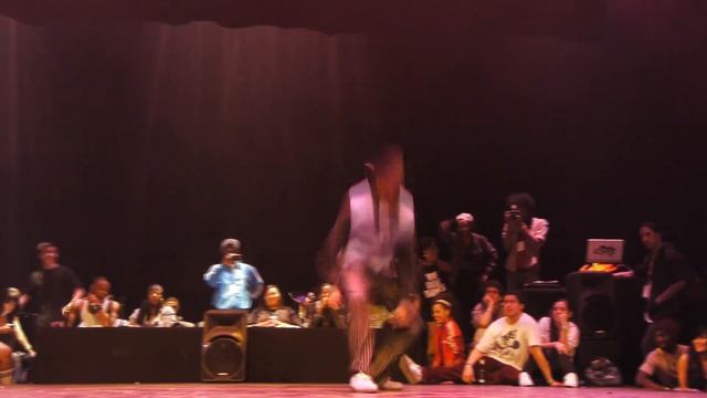 Finals: Firelock vs Hurrikane | Bust A Move 2011 Locking | Funk'd Up TV смотреть онлайн