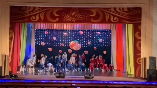 Коллектив эстрадного танца «Триумф» «Родина мать» смотреть онлайн