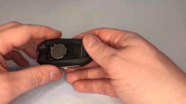 Peugeot 3008, 5008, How To Change The Key Fob Battery.