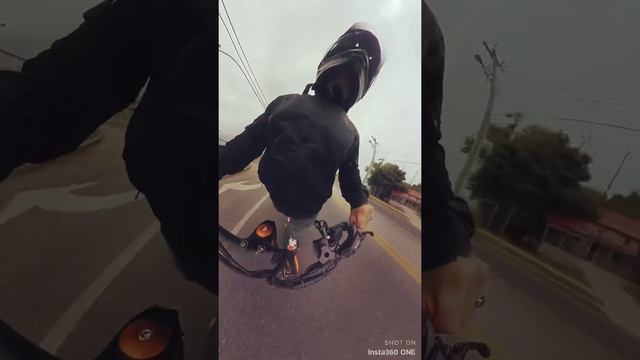 Blade Gt cruising town #bladeGt #fyp #electricscooter смотреть онлайн