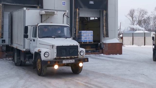 Отдел логистики (Ирбитский молочный завод) - 8 марта смотреть онлайн