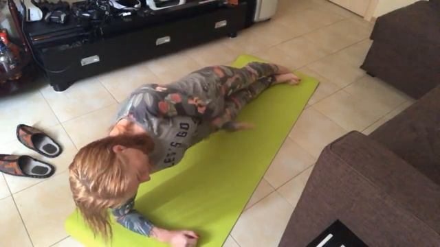 Зарядка 5 минут, инвестиция в Здоровье смотреть онлайн