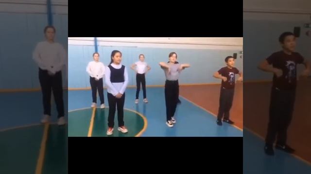 С Днём Матери поздравляют учащиеся 5 класса смотреть онлайн