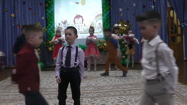 Фабрика звёзд 2018 Выпускной в детском саду смотреть онлайн
