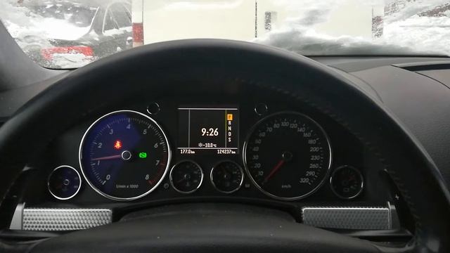 Запуск мотора зимой Touareg W12 смотреть онлайн