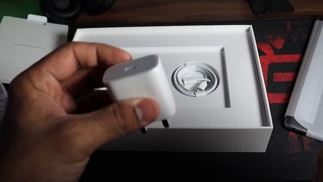 APPLE IPAD 9 GEN UNBOXING AND FIRST IMPRESSION IN 2024! смотреть онлайн
