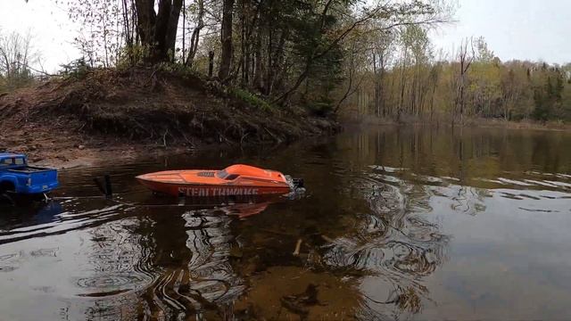 RC RACING BOAT LAUNCH STEALTHWAKE 23 INCH & RACING BOAT VECTOR 80 HIGHT SPEED BOAT.