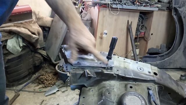 Киа Рио, ввариваем четверть от соляриса! Установка китайской панели, кузовной ремонт kia rio смотреть онлайн