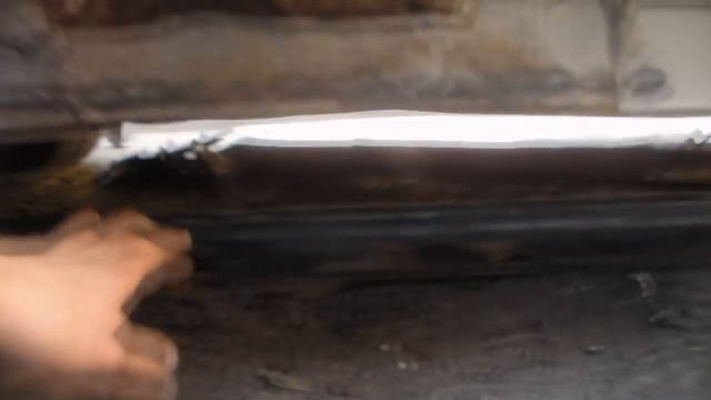 Замена порогов,поварка днища Nissan Sunny.