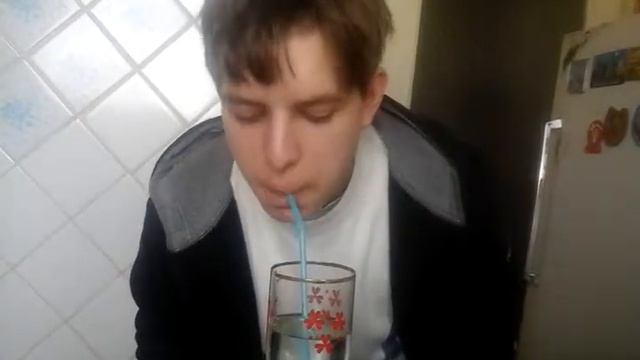 Кипячение воды. Не каждый так может. смотреть онлайн