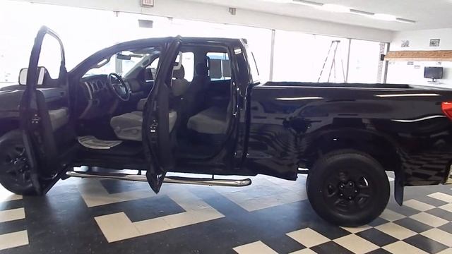 2012 Toyota Tundra Grade 4X4 Double Cab смотреть онлайн