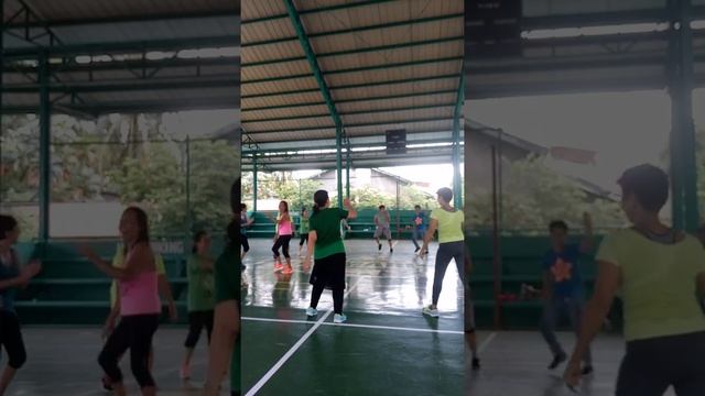 Name game with tumbling zumba fitness смотреть онлайн