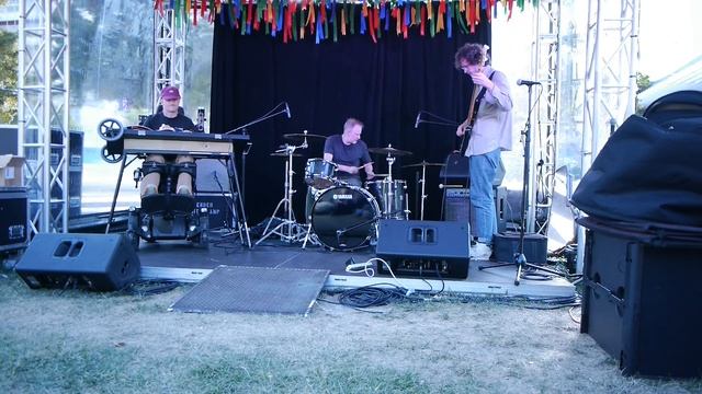 True Bliss Experience at Aotea Square смотреть онлайн
