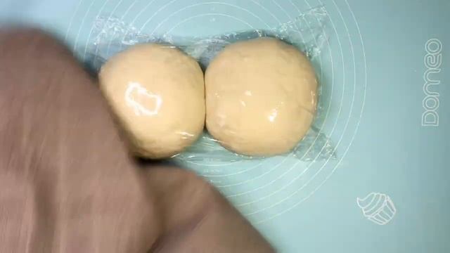 ДОМАШНИЙ БАТОН без сомнительных добавок, увеличивающих срок хранения/Вкусный, пышный ХЛЕБ в духовке смотреть онлайн