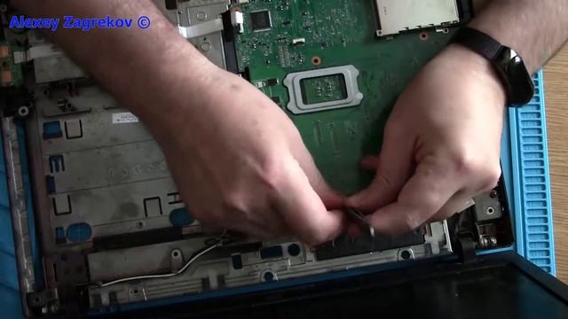 Не включается ноутбук Мигает клавиша Caps Lock смотреть онлайн