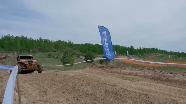 Соревнования RZR Camp. Гонки на мотовездеходах и квадрациклах. Крутое мероприятие. смотреть онлайн