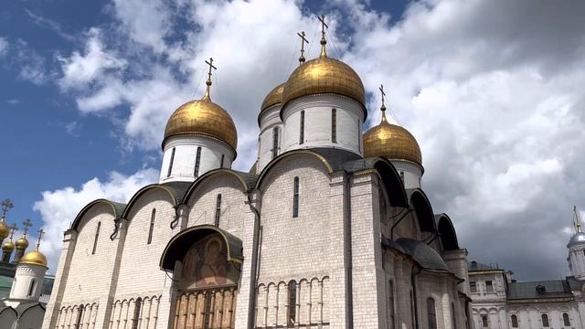 На Соборной площади Кремля смотреть онлайн