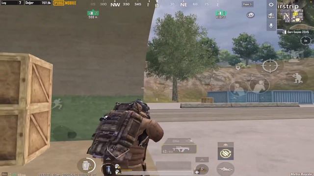 METRO ROYALE | PUBG MOBİLE / i got 500k metro money in first map😍 im trying to found gold bar but.. смотреть онлайн