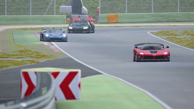 Honda NSX GT3 EVO vs Maserati MC12 GT1 vs Ferrari FXX K EVO at Imola смотреть онлайн