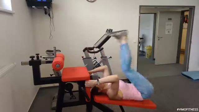 Подъем прямых ног на наклонной скамье в полной амплитуде смотреть онлайн