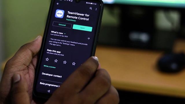 Team Viewer Review - Remotely access you a computer смотреть онлайн