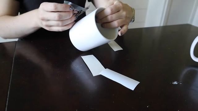 Putting Vinyl on Coffee Cups & Placing them in the Dishwasher I Can it be done? I Will it work? смотреть онлайн