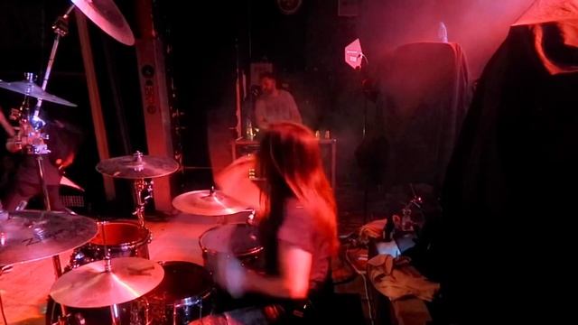 ZOOM Q2N4K: CYHRA - LIVE playthrough & album tracks - Man of Eternal Rain смотреть онлайн