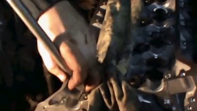 Мерседес Гелендваген  М104 3,2л замена ГБЦ, клапанов, поршня, цепи ГРМ и ремонт дроссельной заслонк