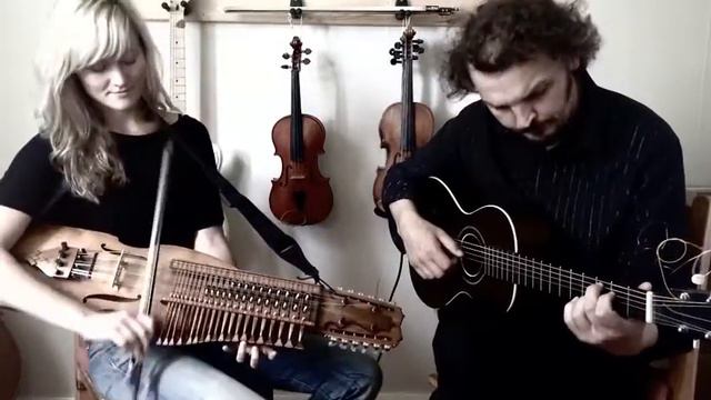 "Sparven" Jonas Åkerlund och Josefina Paulson смотреть онлайн