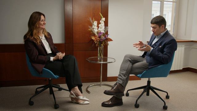 Понимают ли юристы клиентов? О том, как стать клиентоориентированной юридической фирмой смотреть онлайн