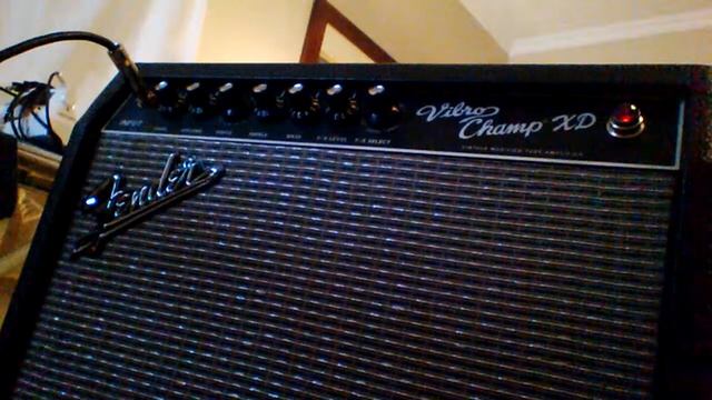 Demo of acoustic voice (Acoustasonic like) of Fender Vibro Champ XD смотреть онлайн