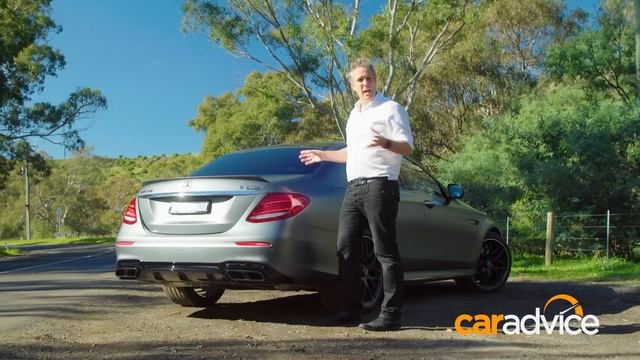 2017 Mercedes-AMG E63S review | CarAdvice смотреть онлайн